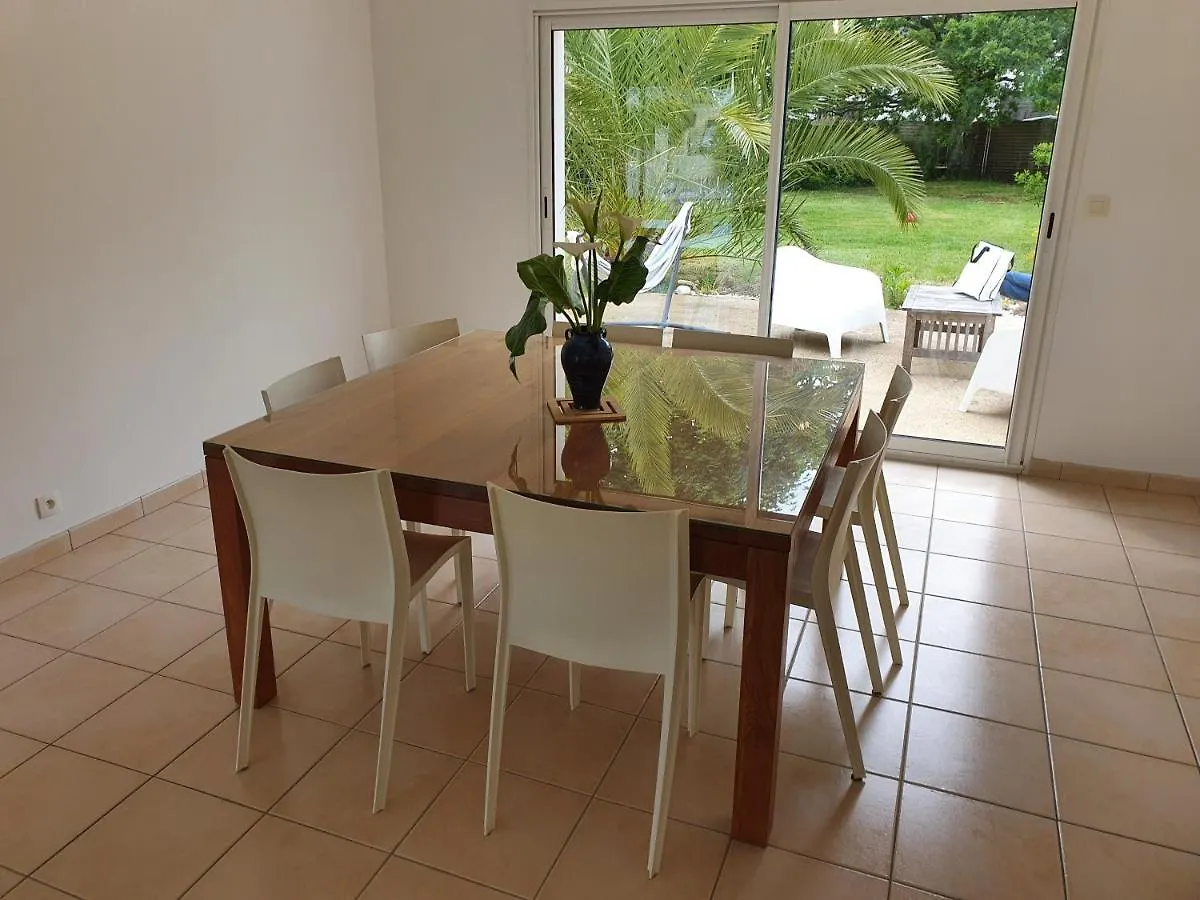 Holiday home Maison Familiale - Presqu'Ile De Rhuys - 4Ch 9P - Terrain Clos Arbore Surzur