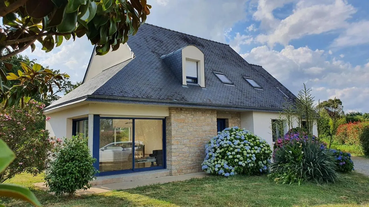 Maison Familiale - Presqu'Ile De Rhuys - 4Ch 9P - Terrain Clos Arbore Surzur
