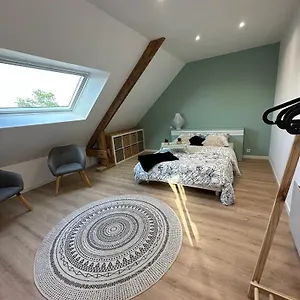Chez Valentin Surzur